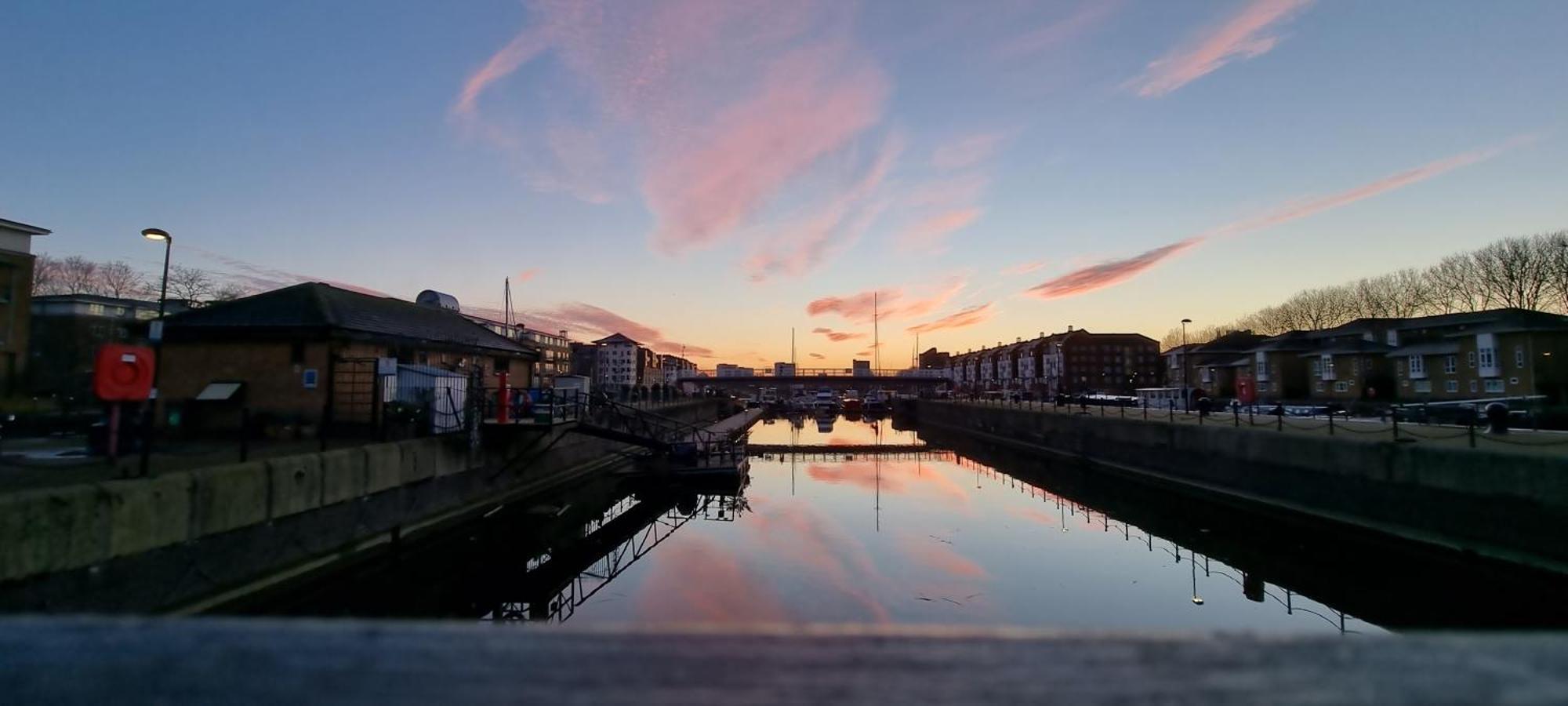 Riverside 3Br With Easy Transport 20Mins To City Centre London Eksteriør bilde