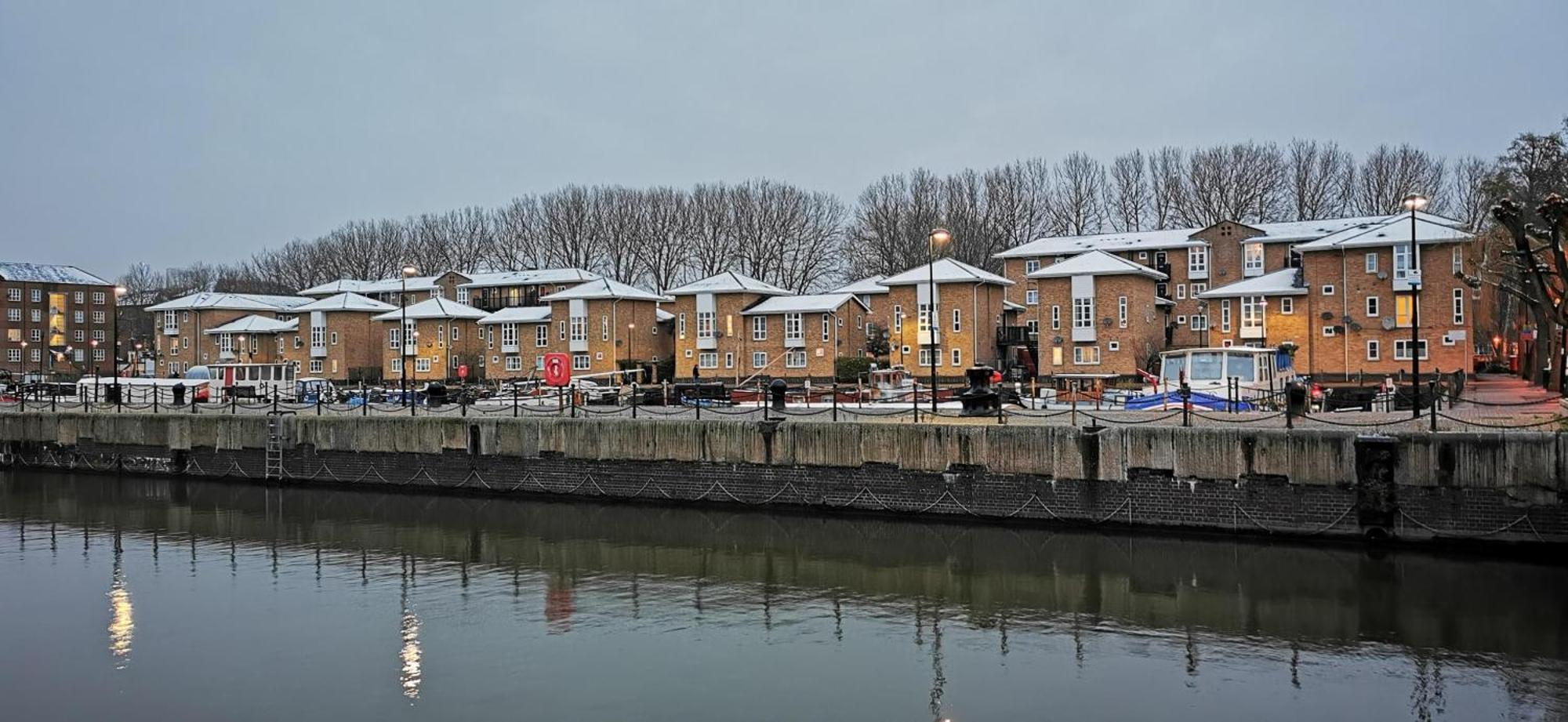 Riverside 3Br With Easy Transport 20Mins To City Centre London Eksteriør bilde